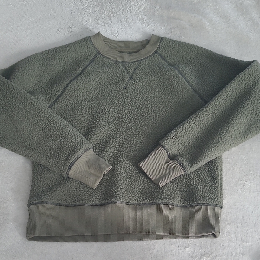 Everlane ReNew Fleece Sweatshirt Womens Small Green Cozy Minimalist Athleisure